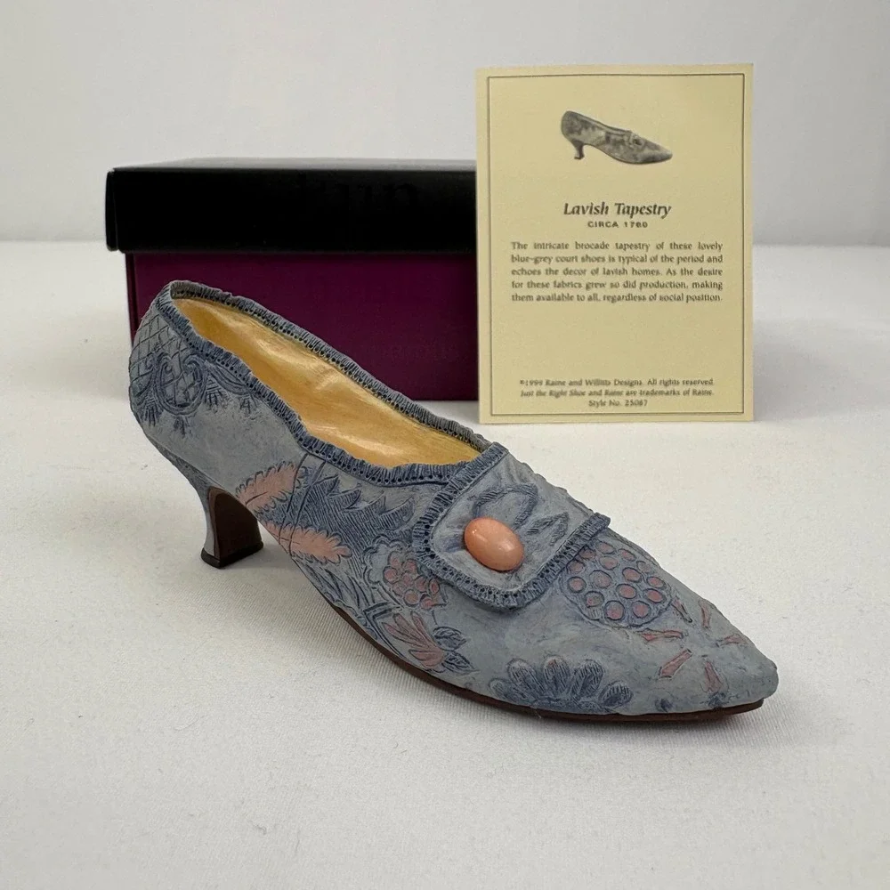 Vintage Just The Right Shoe By Raine Lavish Tapestry 25087 1999 COA